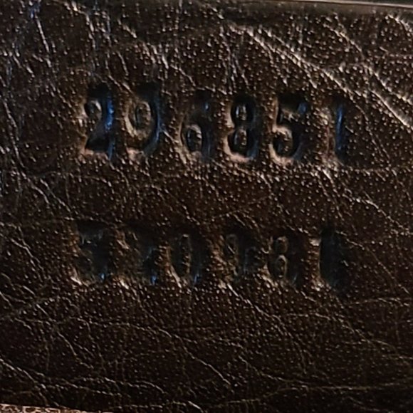 Authentic GUCCI Large Brown Leather Bag - Picture 4 of 5